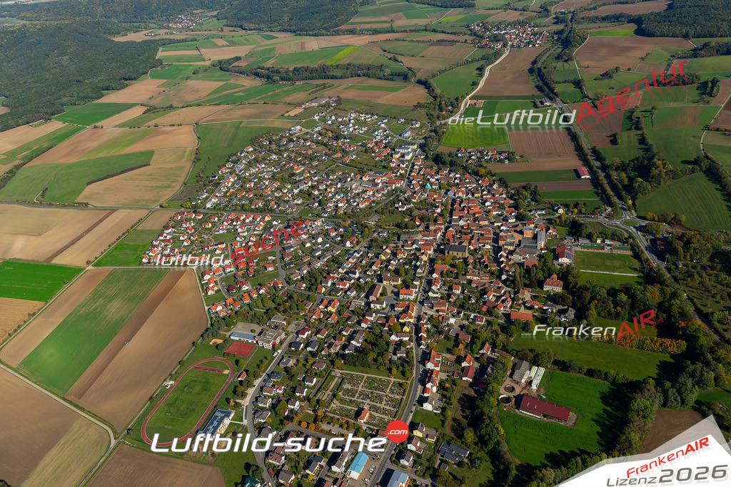 Das Luftbild der Stadt Buttenheim wurde 2019 vom Flugzeug heraus erstellt (keine Drohne) Aufnahmehöhe ca.400 Meter- hohe Auflösung- beste Druck-Qualität garantiert!