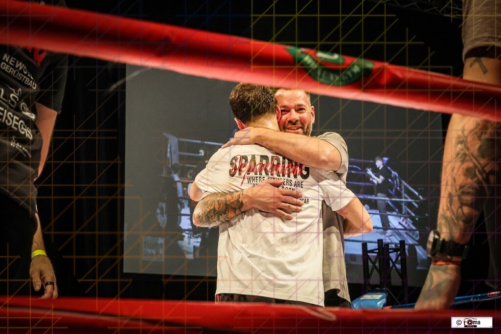 BoB 2026 Arnold vs. Faiz-85 | professionelle Sport- und Eventfotografie von Tomafocus – dynamische Bilder, emotionale Momente und hochwertige Aufnahmen für jeden Anlass. - Realisiert mit Pictrs.com