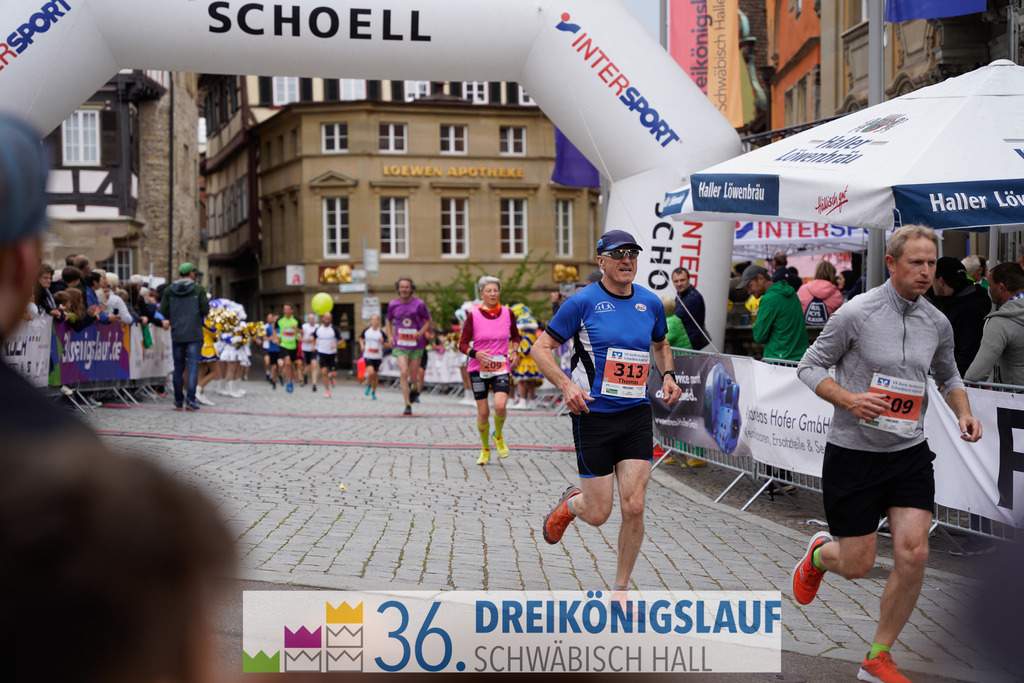 VR Bank Hauptlauf 10km | 3königslauf 2022 VR Bank Hauptlauf - Realisiert mit Pictrs.com