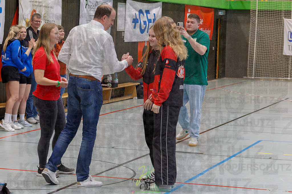 Hessenmeisterschaft wJC - Finale; HSG Kleenheim - HSG Weiterstadt/ Braunsh.Worf. | Hessenmeisterschaft wJC - Finale; HSG Kleenheim - HSG Weiterstadt/ Braunsh.Worf. am 22.03.2025 in Biedenkopf (Sporthalle Lahntalschule)Photo © 2025 - Jörg Heinrich - Realisiert mit Pictrs.com