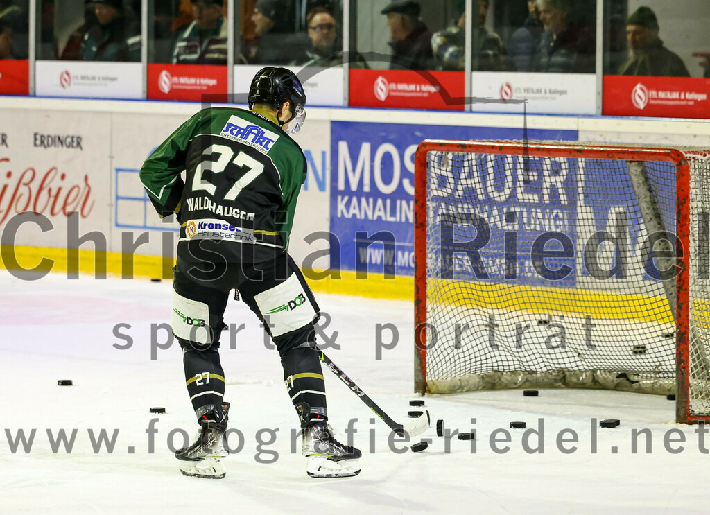 2023-03-14_003_TSV_Erding_gegen_TEV_Miesbach | Erding, Deutschland, 14.03.2023:
Eishockey, Bayernliga Playoffs 2022 / 2023, Halbfinale, TSV Erding gegen TEV Miesbach, Endergebnis: 5:3

Foto: Christian Riedel / fotografie-riedel.net