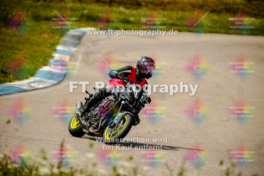 Chambley Juli-2929 | Hier findet Ihr Bilder von Touristenfahrten auf der Nürburgring Nordschleife oder von anderen Veranstaltungen die ich besucht habe. Viel Spass beim Durch Schauen 