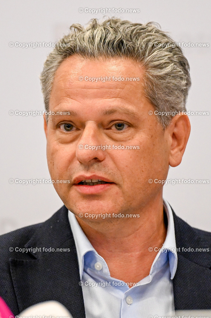 Pressekonferenz ADX Energy_ 07.09.2023-19 | 07.09.2023, Presseclub Linz, AUT, Pressekonferenz ADX Energy, Stimmungslage zur Gasexploration in Molln, im Bild Paul Fink (CEO ADX Energy)