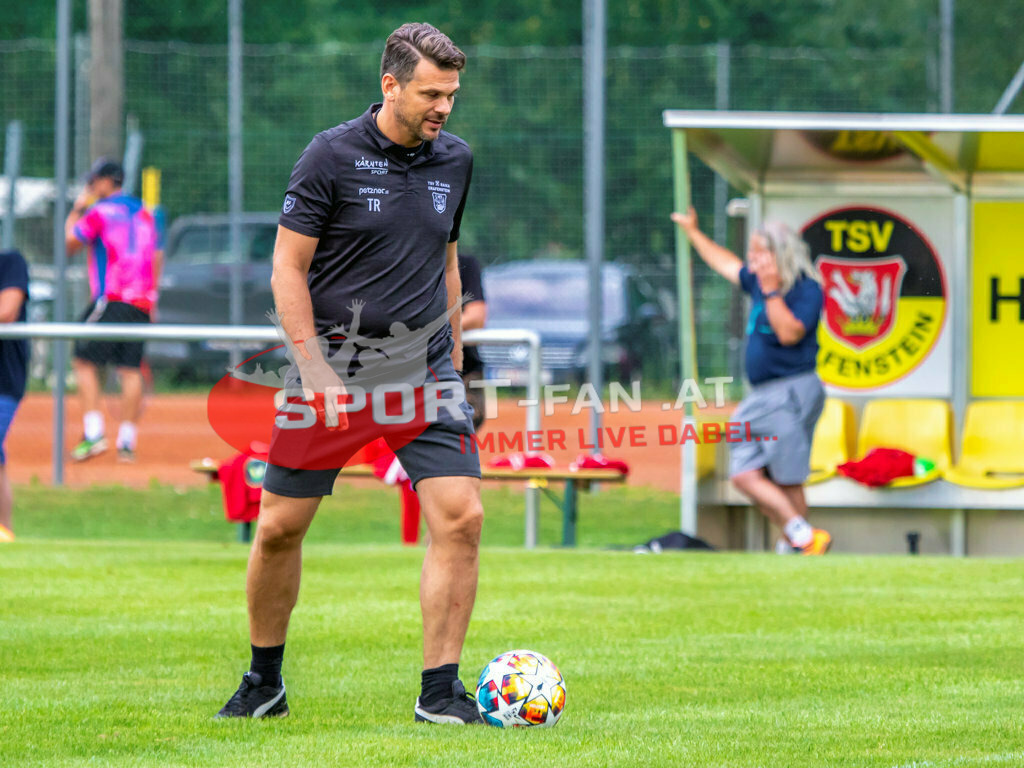 TSV Grafenstein - SK Maria Saal | TSV Grafenstein - SK Maria Saal am 02.08.2022 in Grafenstein
(Sportplatz), AUSTRIA, (Photo by Ernst Krawagner sport-fan.at), Stefan Weitensfelder (Trainer TSV Grafenstein) - Realisiert mit Pictrs.com