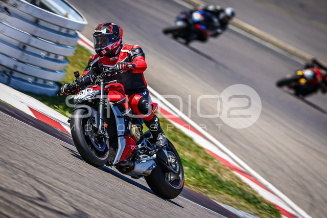 0956-260526NBR-023_956 | Deine Full-Service-Agentur für ✔️Videoproduktionen und ✔️Motorsportfotografie Jetzt Angebot anfragen!