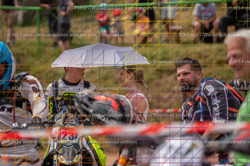 Niederwürzbach 5 Lauf-46 | Sportfotografie von RO-Fotos: Motorsport, Motocross, Enduro, Laufveranstaltungen und Triathlon. Professionelle Fotos von Sportlern und Events. - Realisiert mit Pictrs.com