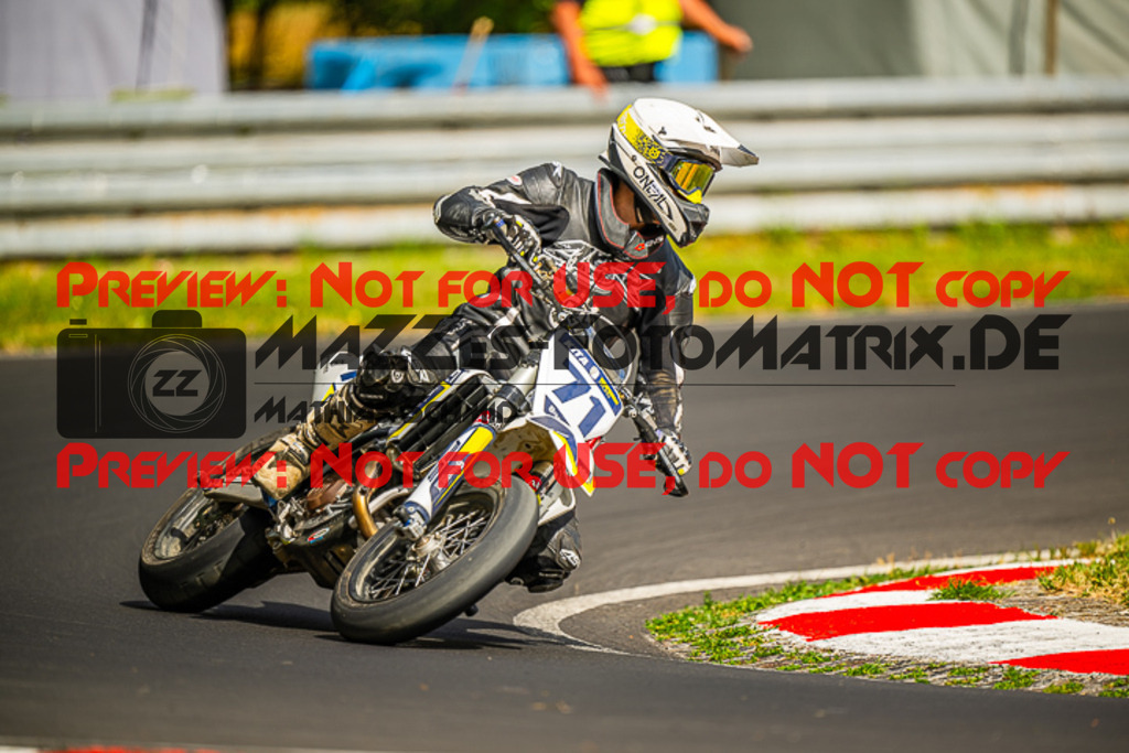 MaZZes_FotoMatrix_230701_8386 | S4