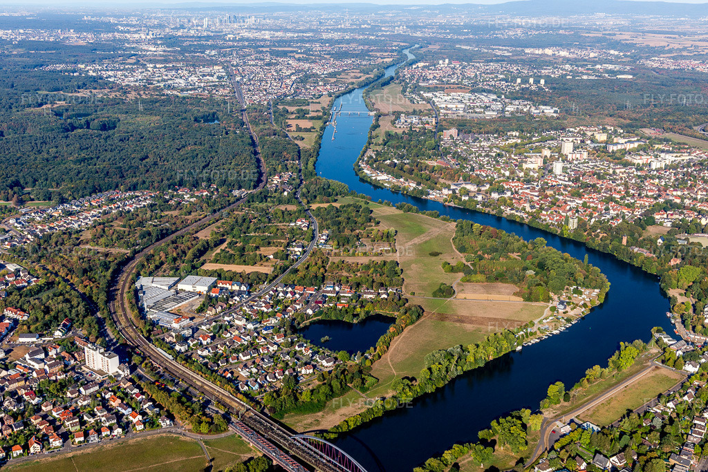 Luftbild: Steinheim in Hanau im Bundesland Hessen in Deutschland. Foto: IMG_111032.jpg vom 08.09.2018 durch Werner Riehm/FLY-FOTO.de
