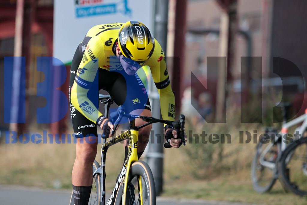 SES_DEUTOU20250820-86 | bond - Realisiert mit Pictrs.com