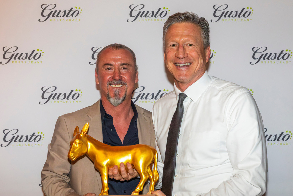 top-top.de 260306-275 | Foto, Video, Fotografie, Videografie, Fotobox, DJ, Discjockey, Musik, Musikbox, Veranstaltung, Photobooth, Amazon, Ebay, Buchtipp, Bestseller, Autor, Verlag, Buch, Wesel, Hamminkeln, NRW, Dinslaken, Rees, Drohne, Hochzeit, Party, Fotobox, Wesel, Fotograf