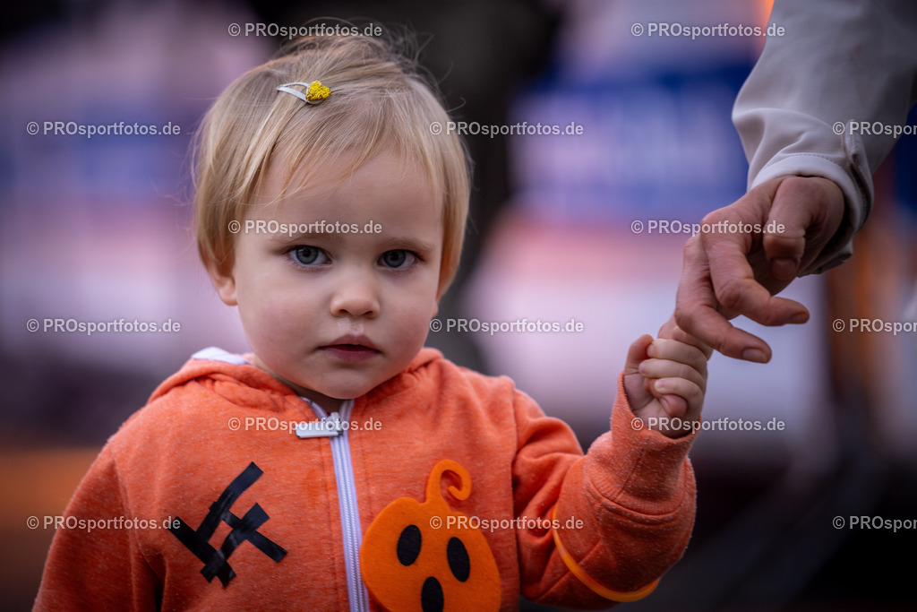 Halloween Run 2024 in Koeln, 31.10.2024 | Impressionen vom Halloween Run 2024 am 31.10.2024 in Koeln (Forstbotanischer Garten Rodenkirchen). Foto: BEAUTIFUL SPORTS/Axel Kohring