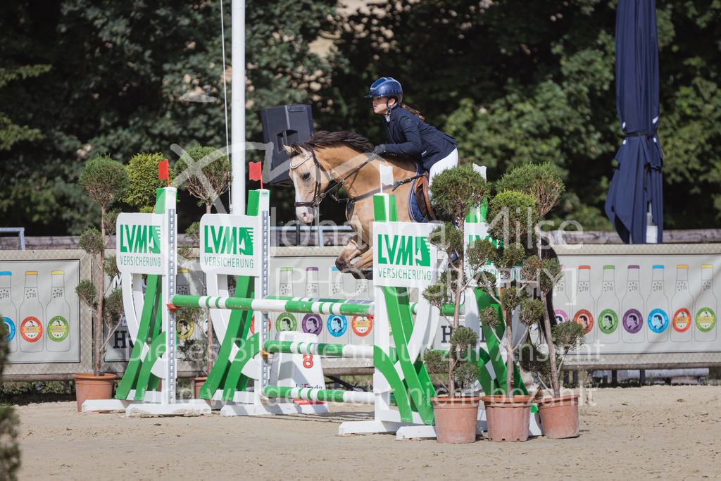 220728_BHO_RegioTour_A-Spr_JunJR-128 | Deine schönsten Turniermomente als professionelle Fotos! Entdecke hochwertige Pferdesport-Fotografie im Online-Shop. Jetzt Fotos finden & bestellen!
