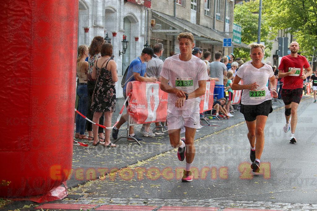 220625_1657_EX1_5518 | Sportfotografie im Rhein-Sieg Kreis, Köln, Bonn, NRW, Rheinland Pfalz, Hessen, etc. Unser Tätigkeitsfeld umfasst den Laufsport vom Volkslauf über den Marathon, Duathlon, Triathon bis zum Ultralauf wie Kölnpfad Ultra oder Schindertrail.