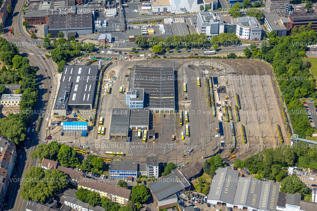 Essen250508284 | Luftbild, Ruhrbahn GmbH Betriebshof Stadtmitte, Straßenbahn und Bus Depot, Ostviertel, Essen, Ruhrgebiet, Nordrhein-Westfalen, Deutschland