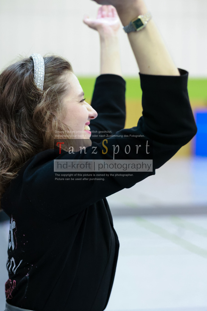 20260307_Solo-Forma_BL2_Nbg09463 | Tanzsportbilder, Standardtanz, Lateintanz, WDSF, DTV, LTVB, dancecomp, goc, hessen tanzt, blaues band der spree, walzer, tango, wiener walzer, slowfox, quickstepp, samba, rumba, cha-cha-cha, paso doble. jive, hd-kroft photography, turniertanzsport