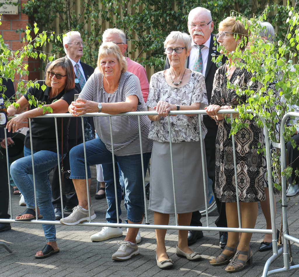 top-top.de-250627-159 | Foto, Video, Fotografie, Videografie, Fotobox, DJ, Discjockey, Musik, Musikbox, Veranstaltung, Photobooth, Amazon, Ebay, Buchtipp, Bestseller, Autor, Verlag, Buch, Wesel, Hamminkeln, NRW, Dinslaken, Rees, Drohne, Hochzeit, Party, Fotobox, Wesel, Fotograf