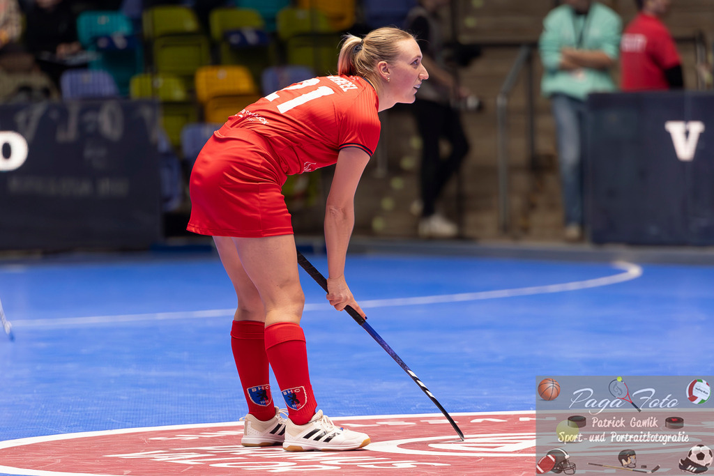 Volvo E.R.B. Final 4 Finale Frauen: Berliner HC - Mannheimer HC, 26.01.2025 | Benedetta Marie Wenzel (Berliner HC #21) am Ball, Freisteller, Portrait, Porträt, Berliner HC - Mannheimer HC, Frankfurt, Süwag Arena, 26.1.2025 - Realisiert mit Pictrs.com
