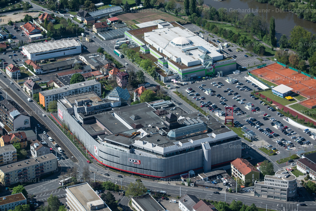 3700953 | BDSK Handels GmbH &amp; Co. KGMergentheimerstr. 5997084 WürzburgDeutschland E-Mail: info@xxxlmoebelhaeuser.deInternet: www.xxxlshop.de