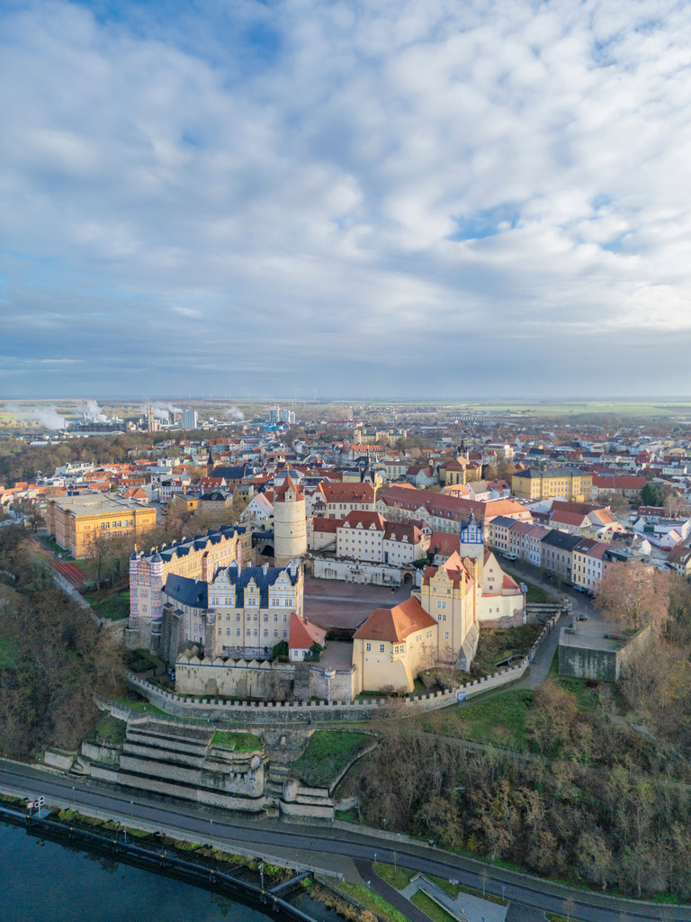 BBG_Schloss_RGB-6 | Wir machen aus Ihren Bildern Erinnerungen für die Ewigkeit | Hochwertige Fotografien für Ihr zu Hause. - Realisiert mit Pictrs.com