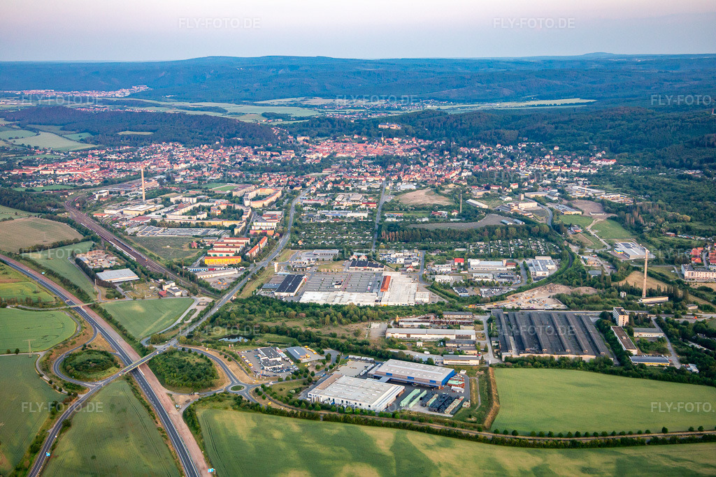 Luftbild: Ortsansicht von Westen in Blankenburg im Bundesland Sachsen-Anhalt in Deutschland. Foto: IMG_136614.jpg vom 17.06.2023 durch Werner Riehm/FLY-FOTO.de