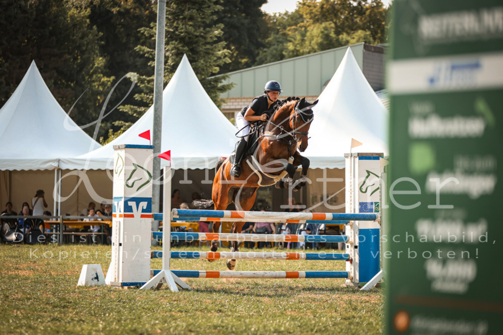 14.FrPfL00024 | Leoni Ertmer Photography - Realisiert mit Pictrs.com