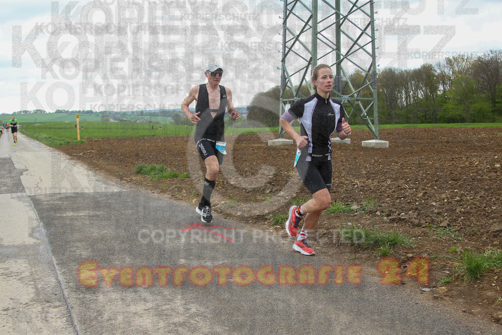 250413_1105_EV4_7321 | Sportfotografie im Rhein-Sieg Kreis, Köln, Bonn, NRW, Rheinland Pfalz, Hessen, etc. Unser Tätigkeitsfeld umfasst den Laufsport vom Volkslauf über den Marathon, Duathlon, Triathon bis zum Ultralauf wie Kölnpfad Ultra oder Schindertrail.