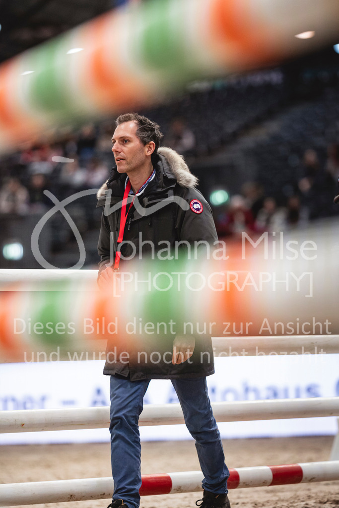 240119_Leipzig_PonyTrophy-541 | Deine schönsten Turniermomente als professionelle Fotos! Entdecke hochwertige Pferdesport-Fotografie im Online-Shop. Jetzt Fotos finden & bestellen!