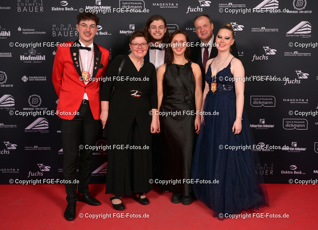 20250209-fge-hofball-0501 | Hofball der FGE am 09.02.2025 im Alten Stadttheater in Eichstätt. - Realisiert mit Pictrs.com