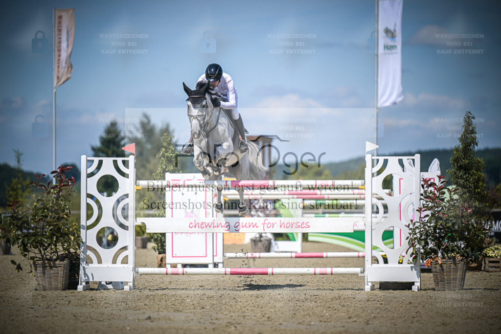 DOS_4151 | Entdecke hochwertige Reitturnierfotos von Foto Oger. Professionell, emotional und authentisch – jetzt Lieblingsmomente im Shop bestellen. - Realisiert mit Pictrs.com