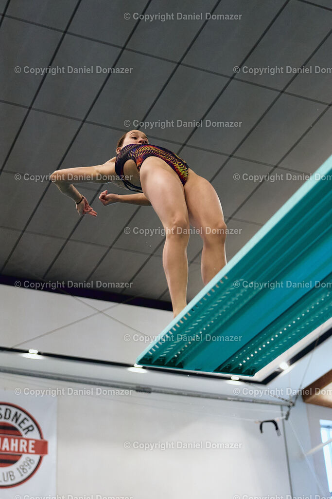 International Youth Diving Meet 2026 | Day 1 of 5 | International Youth Diving Meet 2026| Day 1 of 5 | 22.04.2026 | Youth diving competition featuring 1m and 3m springboard and platform at the Schwimmsportkomplex Freiberger Platz in Dresden.@ Domazer Photography - Realisiert mit Pictrs.com