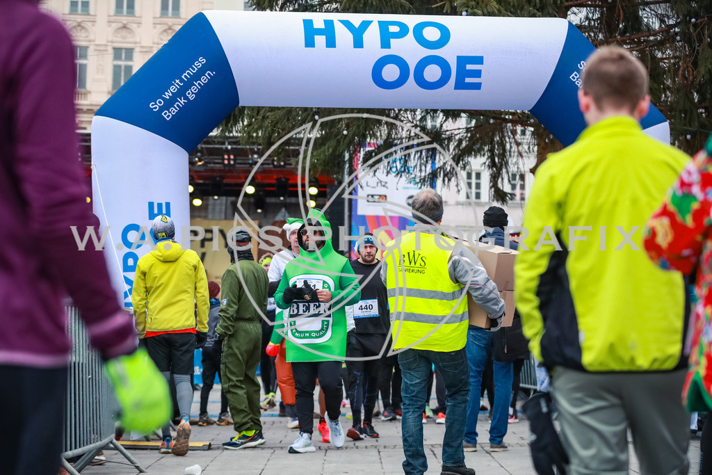 SILVESTERLAUF LINZ 25 | Linz, AUSTRIA, 31. Dezember 25, TRIRUN SILVESTERLAUF LINZ 25 , Image shows: 
Photo: WAPICS / BINDER Manuel