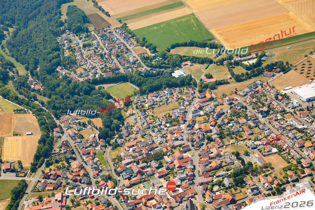 Die Luftaufnahme Steinbach - Burghaun wurde 2022 vom Flugzeug aus (keine Drohne) erstellt. Hohe Auflösung -für große Poster und Wandbilder geeignet - Garantiert!