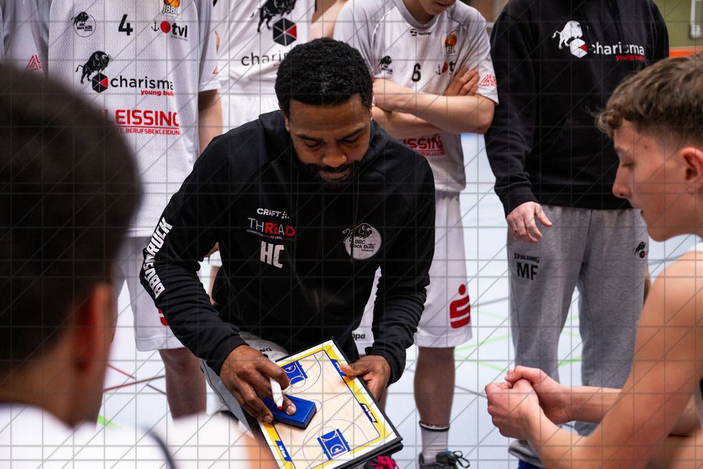 JBBL 24/25 | 26.01.2025 | Charisma Young Bulls vs. Gartenzaun24 Baskets Paderborn | JBBL 24/25 | 26.01.2025 | Charisma Young Bulls vs. Gartenzaun24 Baskets Paderborn - - - - - CREDIT, www.bullenfotos.de, Martin König, Hörner Weg 40, D-49078 Osnabrück, +4917663732967, Nutzung und Weitergabe nur zu den vereinbarten Zwecken. Presseanfragen an Urheber. Alle Rechte beim Urheber. - - - - - - Realisiert mit Pictrs.com