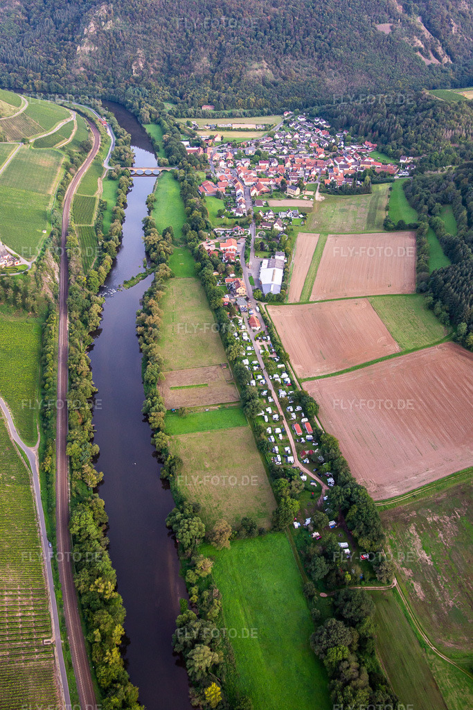 Luftbild: Camping Nahetal in Oberhausen an der Nahe im Bundesland Rheinland-Pfalz in Deutschland. Foto: IMG_138383.jpg vom 03.09.2023 durch Werner Riehm/FLY-FOTO.deCamping Nahetal - Parel aan de Nahe