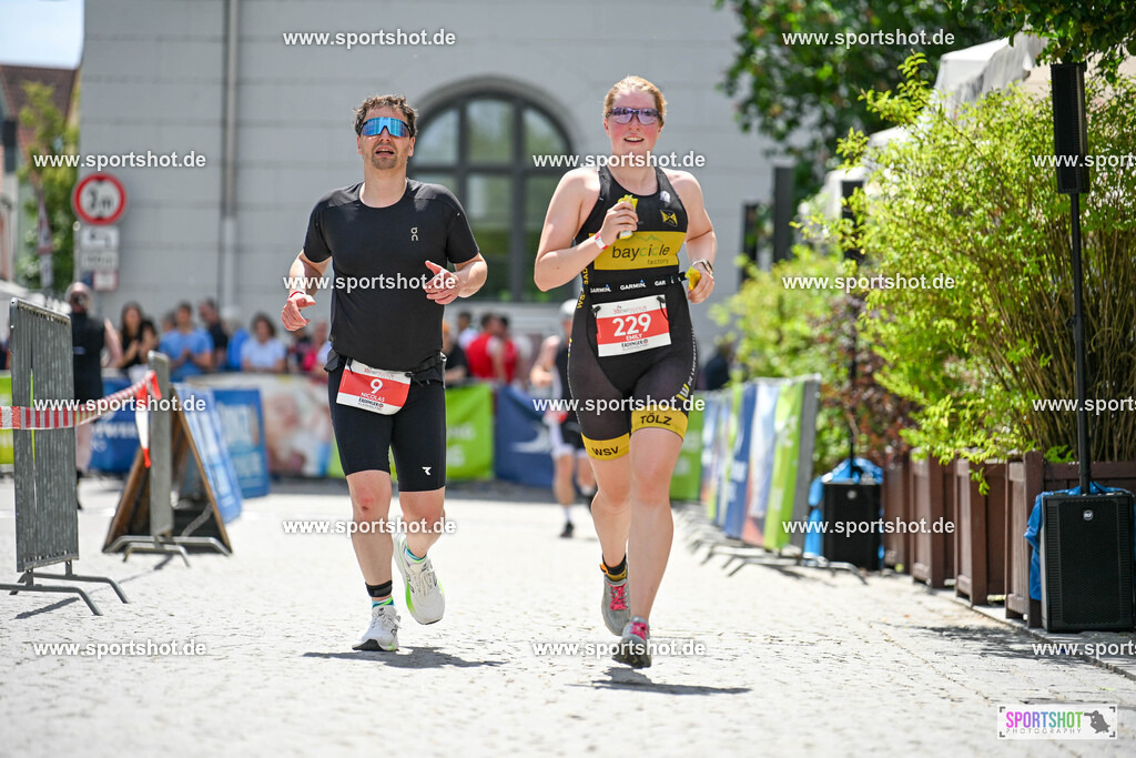 SZI_7196 | Stadttriathlon Erding 2025. #yourpictrs #sportshot_your_pictrs @Sportshotphotography #stadttriathlonerding Copyright: www.sportshot.de