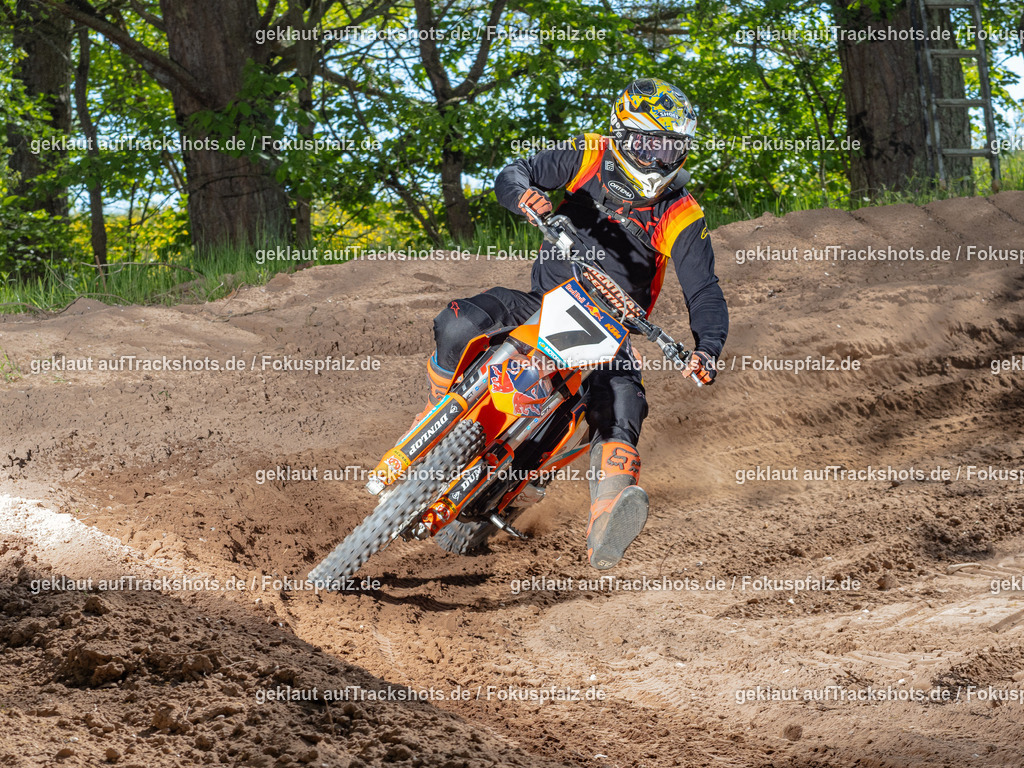 Fischbach-362 | Trackshots.de / Fokuspfalz.de - Realisiert mit Pictrs.com