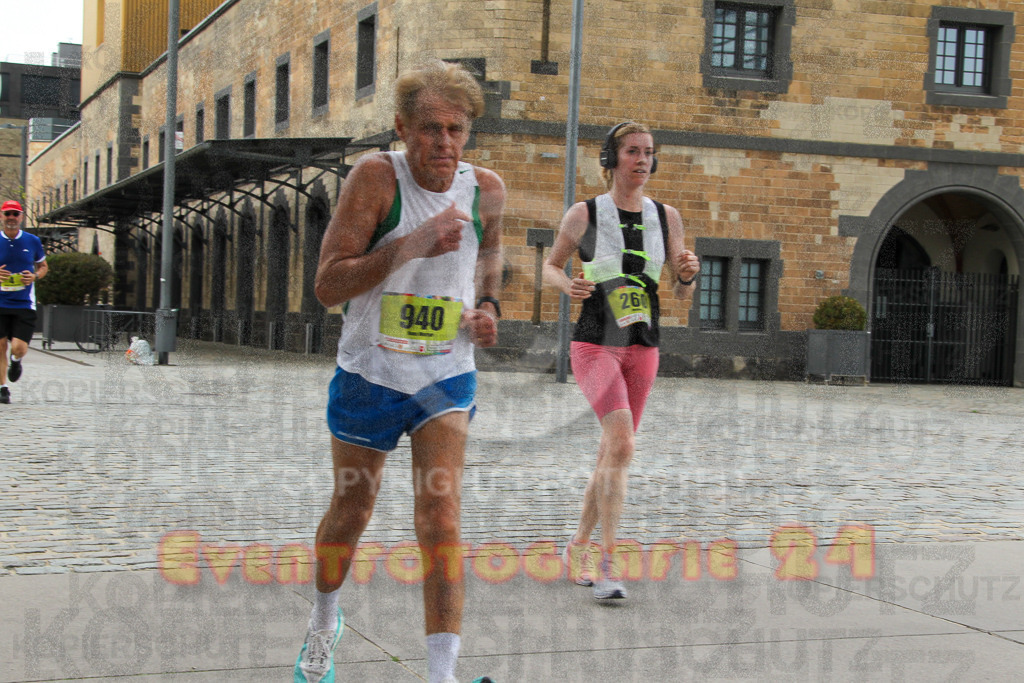 250920_1529_EV4_8943 | Sportfotografie im Rhein-Sieg Kreis, Köln, Bonn, NRW, Rheinland Pfalz, Hessen, etc. Unser Tätigkeitsfeld umfasst den Laufsport vom Volkslauf über den Marathon, Duathlon, Triathon bis zum Ultralauf wie Kölnpfad Ultra oder Schindertrail.
