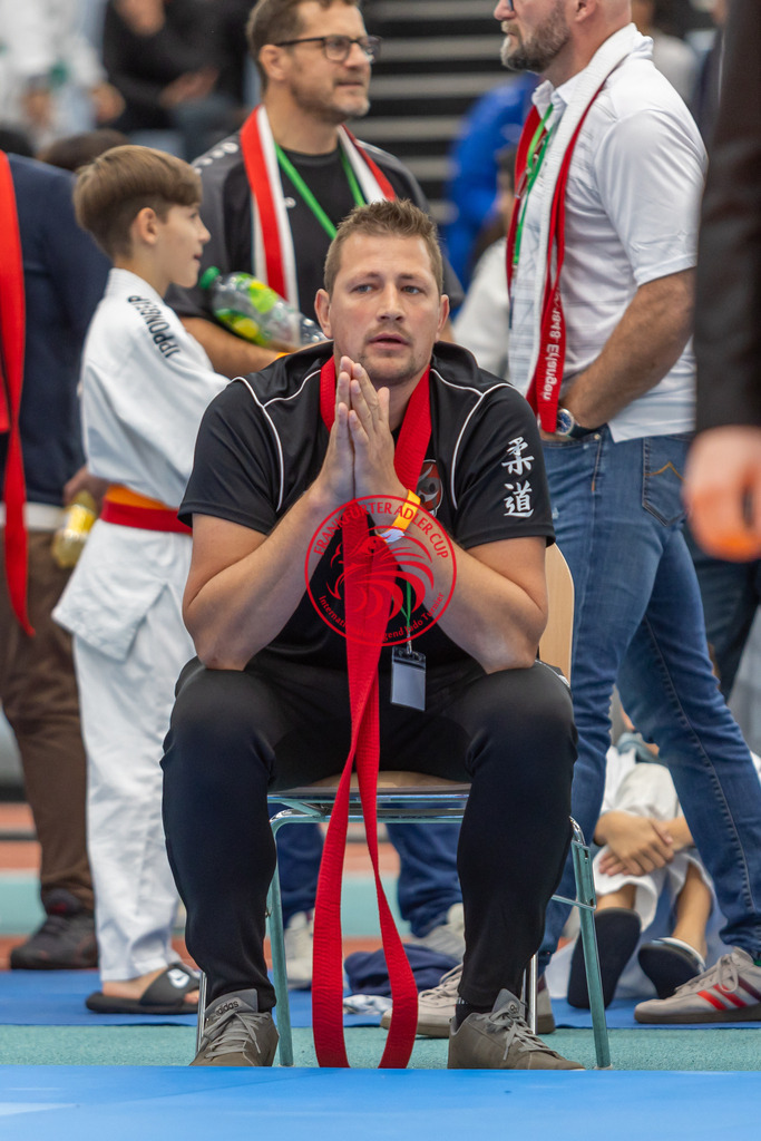 Internationaler Adler Cup 2024 | Foto vom Internationalen Adler Cup Judo Turnier im Sport- und Freizeitzentrum Kalbach im Oktober 2024 - Realisiert mit Pictrs.com