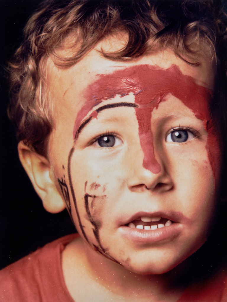 056art_Bee-Braxm_0977 | Werk aus  dem Jahr 1994   Nach einer Aktion im Ritterhausmuseum Offenburg. Kunstmaler Rainer Braxmaier und Modefotograf Wilfried Beege.