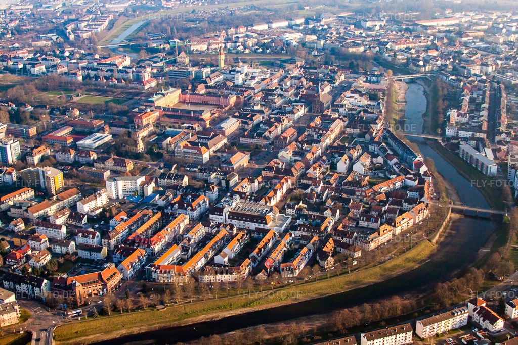 Luftbild: Engelstr in Rastatt im Bundesland Baden-Württemberg in Deutschland. Foto: IMG_61974.jpg vom 31.01.2014 durch Werner Riehm/FLY-FOTO.de