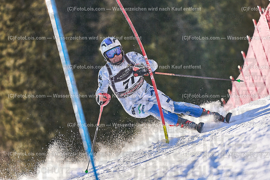 ALP2985_FIS-MastersCup_Reiteralm_SLALOM_Koutu Toni | FIS-MastersCup SLALOM auf der Reiteralm in Pichl, So 19. Jänner 2025.