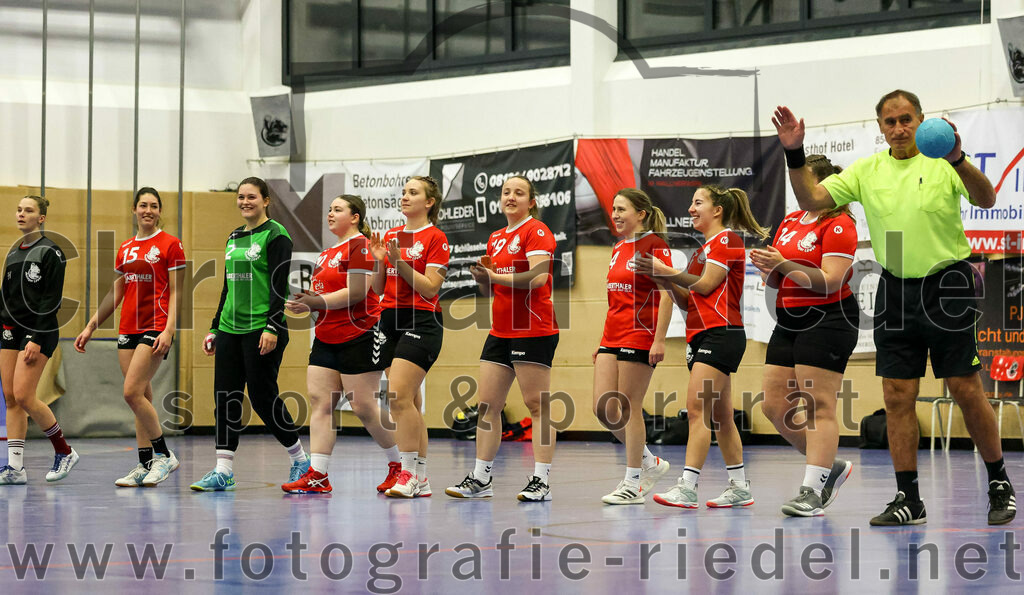 2022-11-27_005_SV_Anzing_gegen_HT_Muenchen_II | Anzing, Deutschland, 27.11.2022:
Handball, Bezirksliga 2022 / 2023, 7. Spieltag, SV Anzing gegen HT München II, Endergebnis: 28:32

Foto: Christian Riedel / fotografie-riedel.net