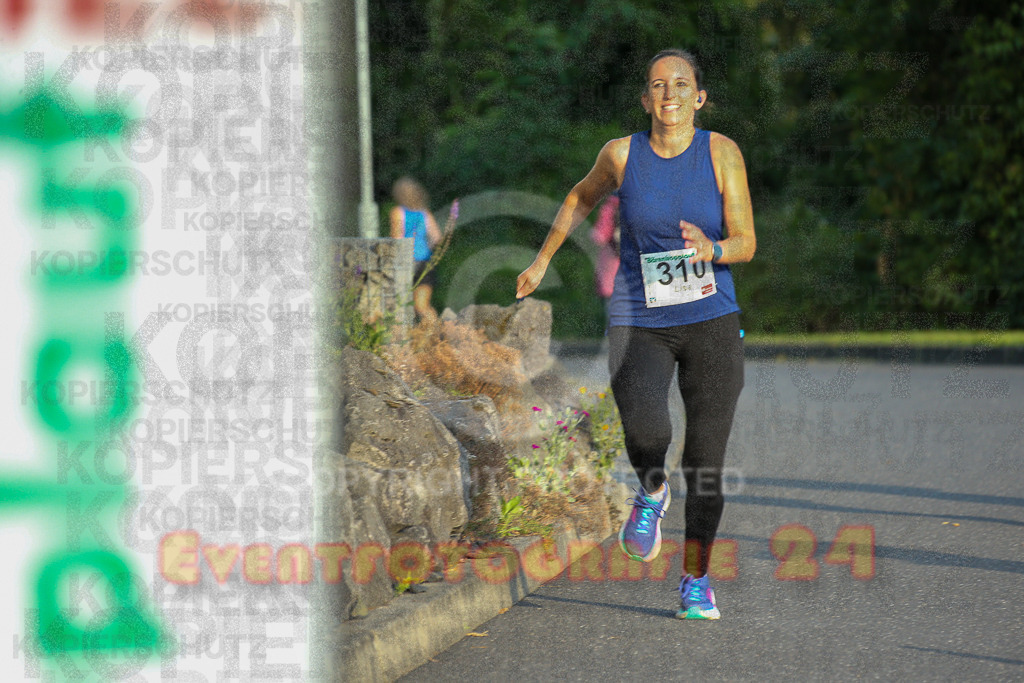 250801_1941_EX1_8384 | Sportfotografie im Rhein-Sieg Kreis, Köln, Bonn, NRW, Rheinland Pfalz, Hessen, etc. Unser Tätigkeitsfeld umfasst den Laufsport vom Volkslauf über den Marathon, Duathlon, Triathon bis zum Ultralauf wie Kölnpfad Ultra oder Schindertrail.