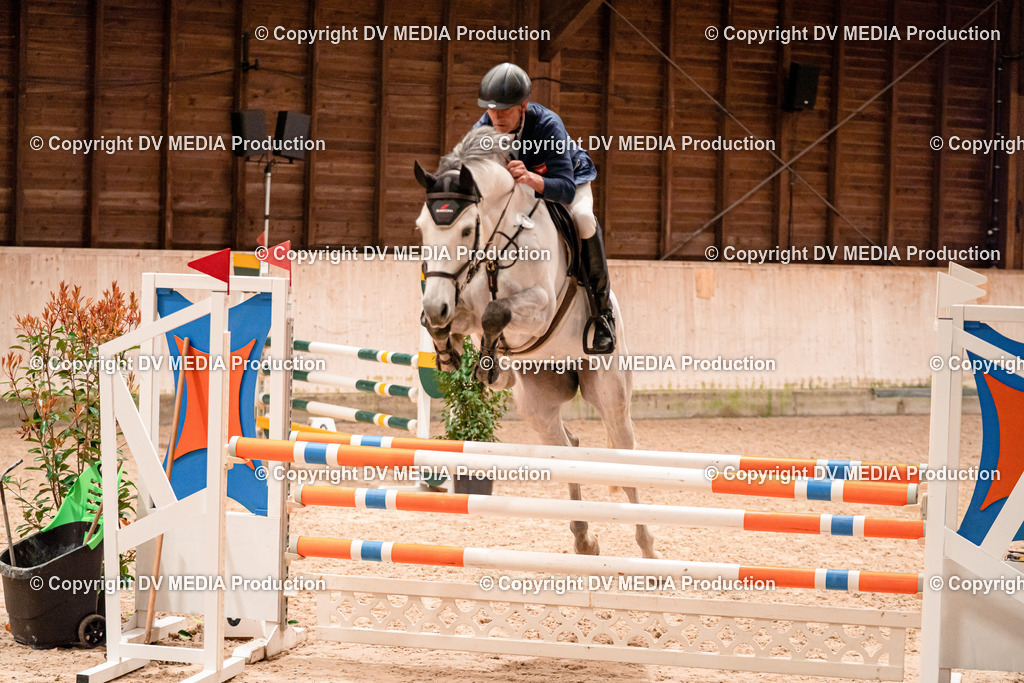 Springen Tag 1-294 | dv-media-shop - Realisiert mit Pictrs.com