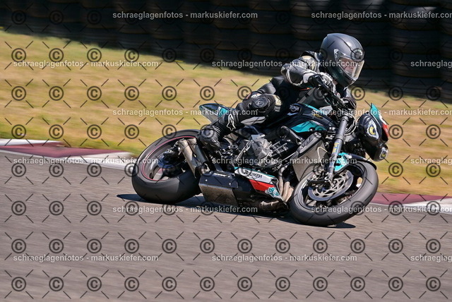 26bt05-1047 | markuskiefer.com - Realisiert mit Pictrs.com