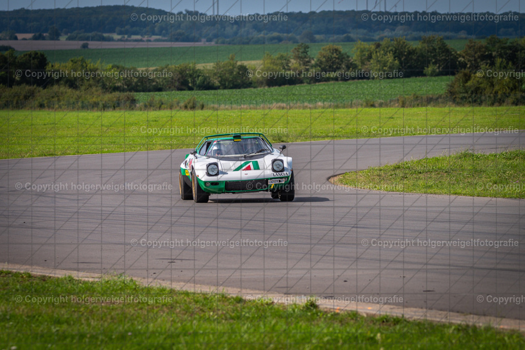 Lancia Stratos | Foto vom 3. Classic Motor Weekend 18. - 20. August 2023 auf dem Flugplatz in Obermehler - Realisiert mit Pictrs.com