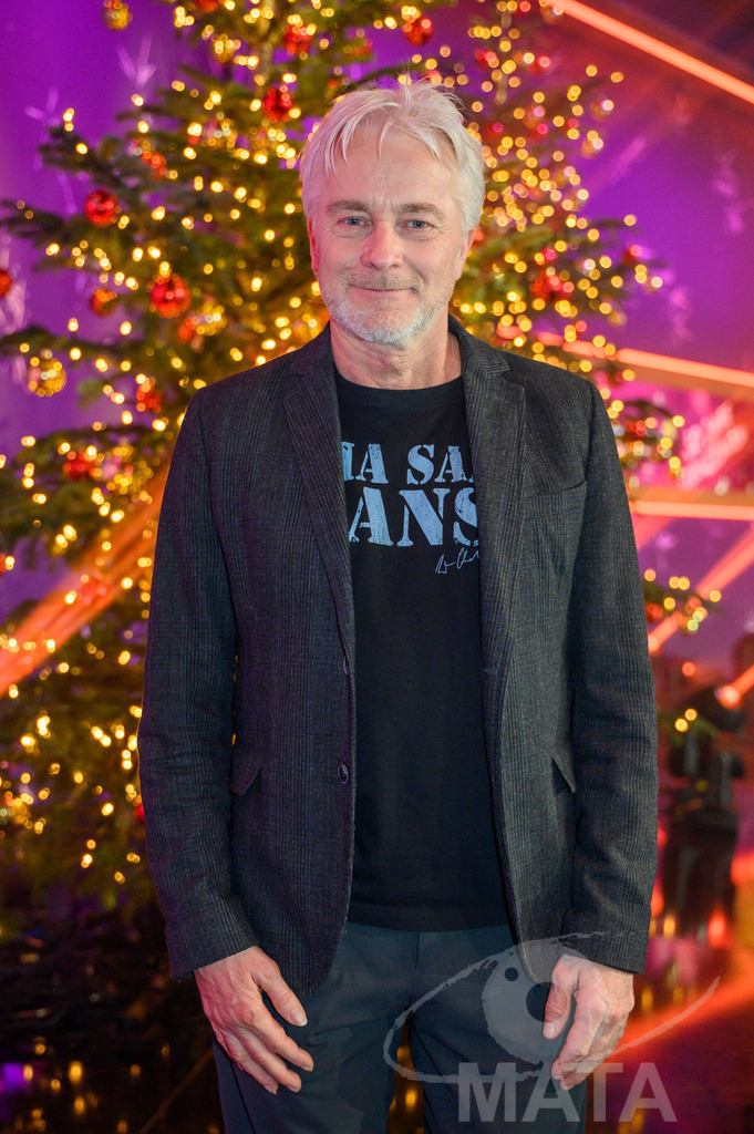 _DWA2191 | Werner Schmidbauer bei '30 Jahre Sternstunden-Gala 2023' in der Frankenhalle. Nürnberg, 15.12.2023 - Realisiert mit Pictrs.com