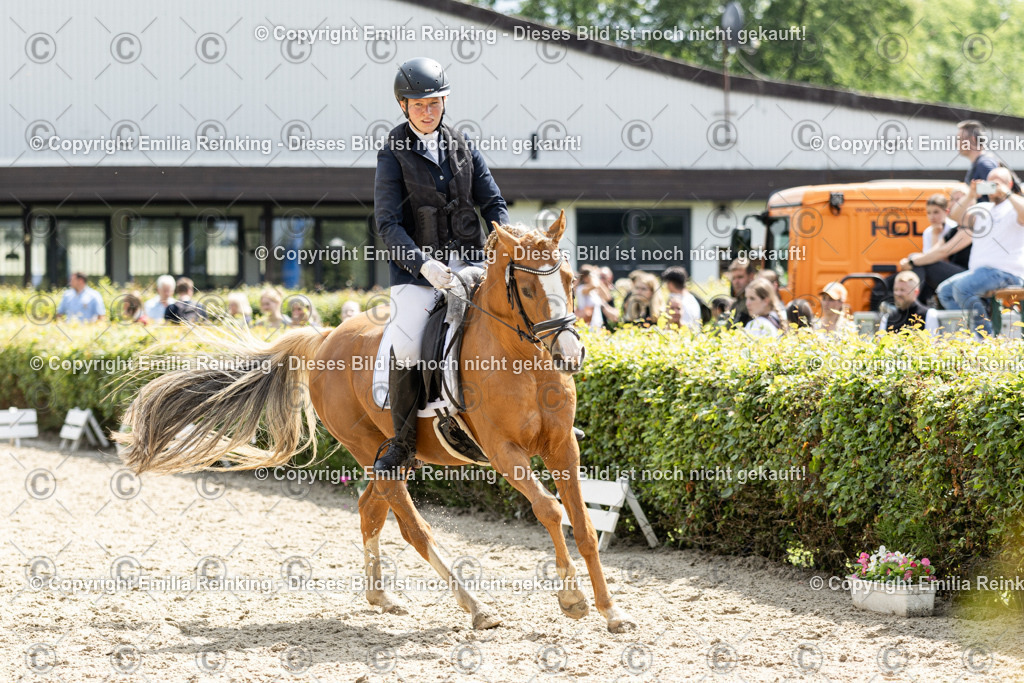 CL5A8062 | Emilia Reinking Fotografie - Realisiert mit Pictrs.com