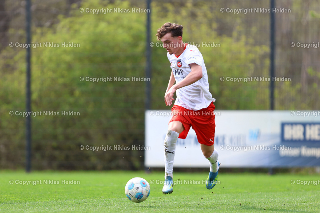 NH_HolsteinKielU19_1FCHeidenheimU19_DFBNachwuchsliga_18042026 | #13 Torben Leis (1. FC Heidenheim U19)Fußball I Herren I U19 DFB-Nachwuchsliga Hauptrunde Liga A, Gruppe B I Saison 2025-2026 I 9. Spieltag I Holstein Kiel U19 - 1. FC Heidenheim U19 I 18.04..2026 I Citti-Fußball-Park