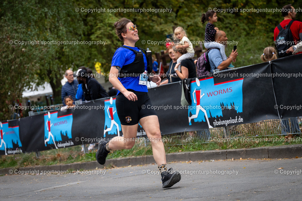 23. Wormser Nibelungenlauf | Halbmarathon Start - Realisiert mit Pictrs.com
